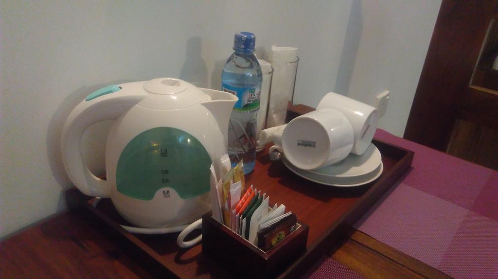 Holaa Mirissa Hotel Kültér fotó