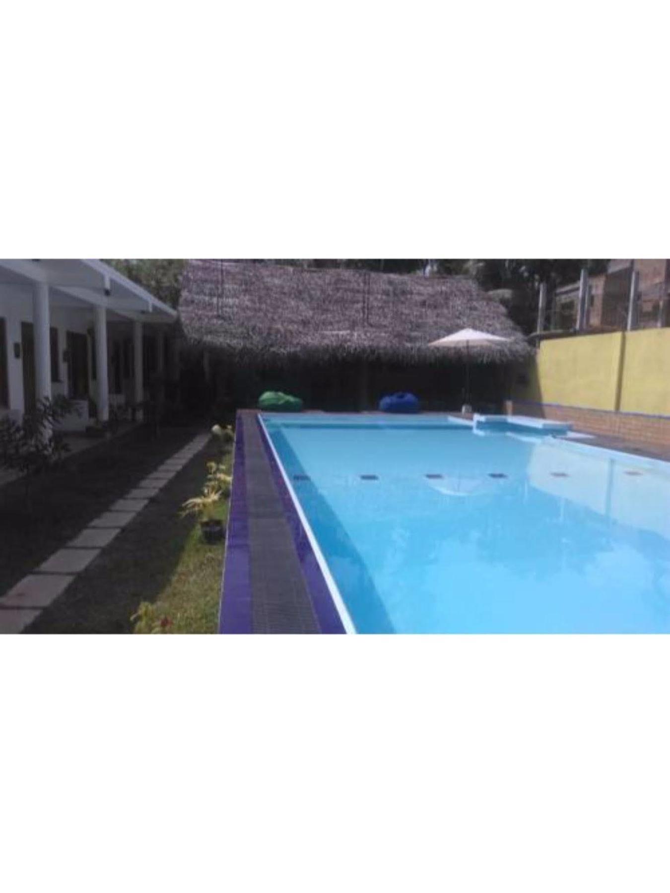Holaa Mirissa Hotel Kültér fotó